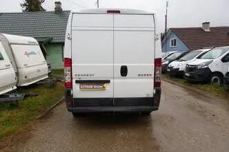 Peugeot Boxer, 88 kW, diesel, manual, front-wheel drive