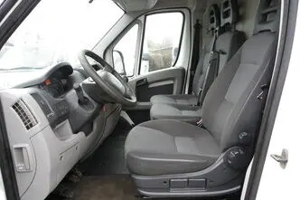Peugeot Boxer, 88 kW, diesel, manual, front-wheel drive