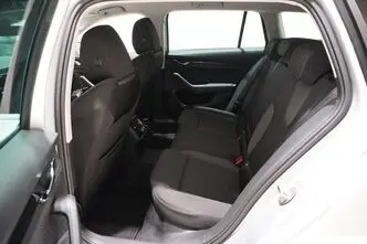 Škoda Octavia, 1.0, 81 kW, гибрид, автомат, передний привод