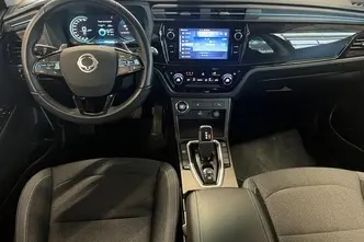 Ssangyong Korando, 152 kW, elekter, automaat, esivedu