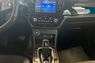Ssangyong Korando, 152 kW, elekter, automaat, esivedu