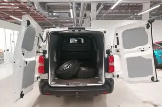 Peugeot Expert, 2.0, 130 kW, diesel, automatic, front-wheel drive