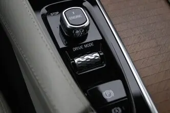 Volvo V90, 2.0, 140 kW, diisel, automaat, esivedu