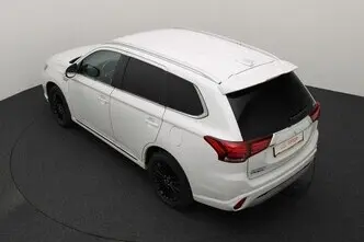 Mitsubishi Outlander, 2.4, 99 kW, pistikhübriid, automaat, nelikvedu