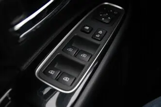 Mitsubishi Outlander, 2.4, 99 kW, pistikhübriid, automaat, nelikvedu