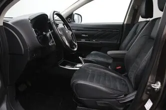 Mitsubishi Outlander, 2.0, 89 kW, pistikhübriid, automaat, nelikvedu