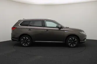 Mitsubishi Outlander, 2.0, 89 kW, pistikhübriid, automaat, nelikvedu