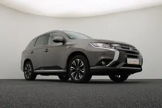 Mitsubishi Outlander, 2.0, 89 kW, pistikhübriid, automaat, nelikvedu