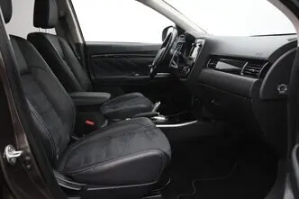 Mitsubishi Outlander, 2.0, 89 kW, pistikhübriid, automaat, nelikvedu