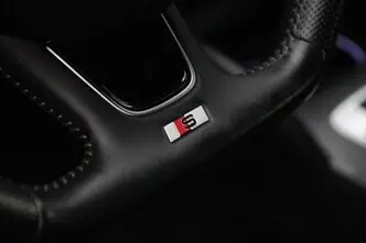 Audi A3, 2.0, 140 kW, bensiin, automaat, esivedu