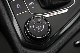 Volkswagen Tiguan, 2.0, 132 kW, bensiin, automaat, nelikvedu