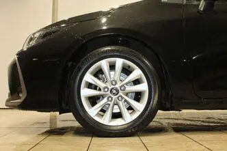 Toyota Corolla, 1.5, 92 kW, bensiin, manuaal, esivedu