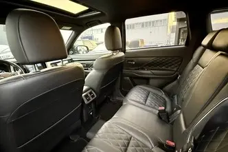 Mitsubishi Outlander, 2.4, 99 kW, pistikhübriid, automaat, nelikvedu