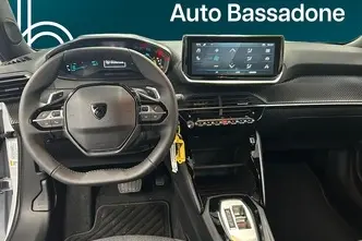 Peugeot 2008, 1.2, 107 kW, hübriid, automaat, esivedu