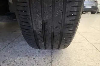 Renault Captur, 1.6, 117 kW, pistikhübriid, automaat, esivedu