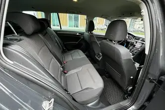 Volkswagen Golf, 1.5, 110 kW, bensiin, automaat, esivedu