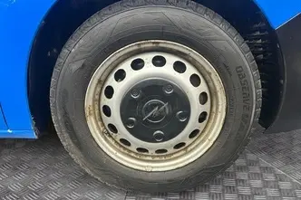 Opel Vivaro, 2.0, 106 kW, diesel, automatic, front-wheel drive