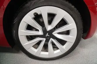 Tesla Model 3, 153 kW, elekter, automaat, esivedu