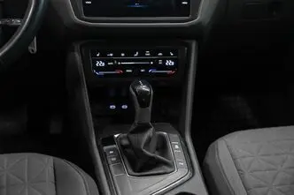 Volkswagen Tiguan, 1.5, 110 kW, benzīns, automātiskā, priekšējā piedziņa