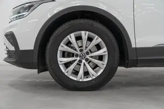Volkswagen Tiguan, 1.5, 110 kW, benzīns, automātiskā, priekšējā piedziņa