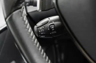 Peugeot 208, 1.2, 74 kW, bensiin, automaat, esivedu