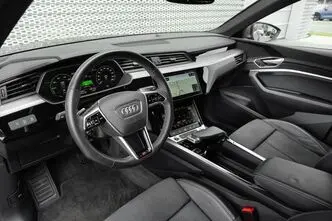 Audi e-tron, 230 kW, elekter, automaat, nelikvedu