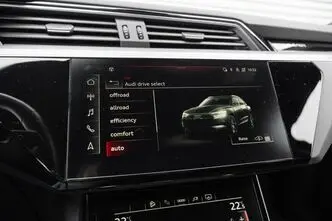 Audi e-tron, 230 kW, elekter, automaat, nelikvedu