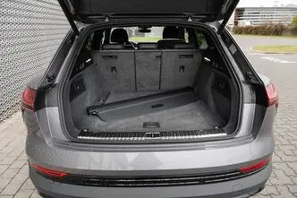 Audi e-tron, 230 kW, elekter, automaat, nelikvedu