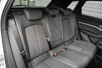 Audi e-tron, 300 kW, elekter, automaat, nelikvedu