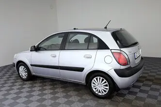 Kia Rio, 1.5, 81 kW, diesel, manual, front-wheel drive