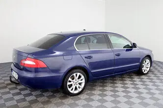 Škoda Superb, 2.0, 125 kW, diesel, automatic, front-wheel drive