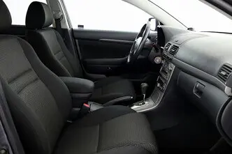 Toyota Avensis, 1.8, 95 kW, petrol, automatic, front-wheel drive