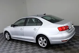 Volkswagen Jetta, 1.4, 90 kW, petrol, manual, front-wheel drive