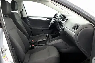 Volkswagen Jetta, 1.4, 90 kW, petrol, manual, front-wheel drive