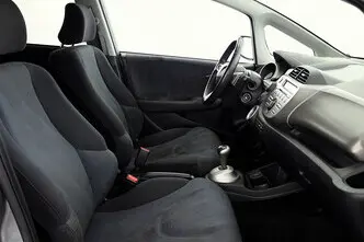 Honda Jazz, 1.3, 73 kW, petrol, automatic, front-wheel drive