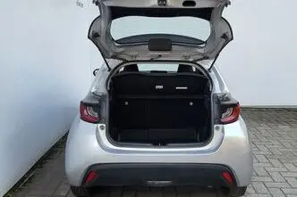 Mazda 2, 1.5, 68 kW, hybrid, automatic, front-wheel drive