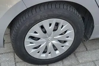 Mazda 2, 1.5, 68 kW, hybrid, automatic, front-wheel drive