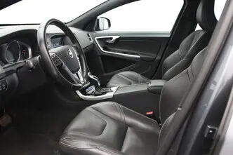 Volvo V60, 2.4, 140 kW, pistikhübriid, automaat, nelikvedu