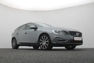Volvo V60, 2.4, 140 kW, pistikhübriid, automaat, nelikvedu