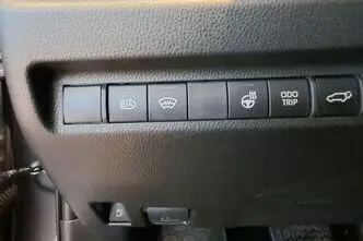 Toyota RAV4, 2.5, 131 kW, hybrid, automatic, front-wheel drive