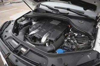 Mercedes-Benz GLS 500, 4.7, 335 kW, petrol, automatic, four-wheel drive