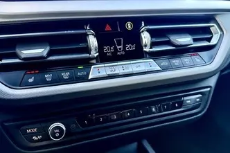 BMW 218, 1.5, 103 kW, бензин, автомат, передний привод