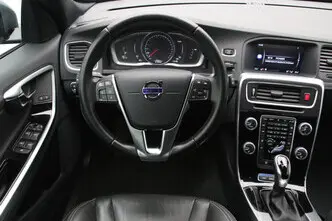 Volvo V60, 2.4, 140 kW, pistikhübriid, automaat, nelikvedu