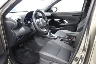 Toyota Yaris Cross, 1.5, 68 kW, гибрид, автомат, передний привод