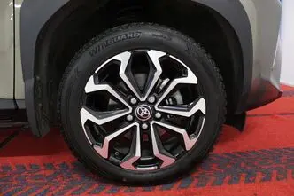 Toyota Yaris Cross, 1.5, 68 kW, гибрид, автомат, передний привод