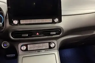 Hyundai Kona, электричество, автомат, передний привод