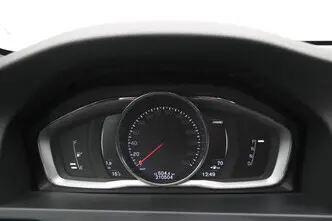 Volvo V60, 2.4, 140 kW, pistikhübriid, automaat, nelikvedu
