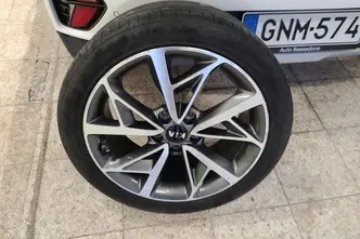 Kia Niro, 1.6, 103 kW, hybrid, automatic, front-wheel drive