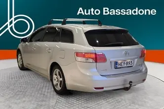 Toyota Avensis, 1.6, 97 kW, petrol, manual, front-wheel drive