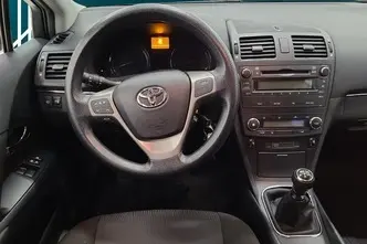 Toyota Avensis, 1.6, 97 kW, petrol, manual, front-wheel drive